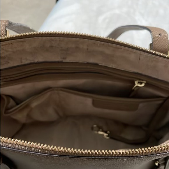 Michael Kors tote shoulder bag - Picture 10 of 15